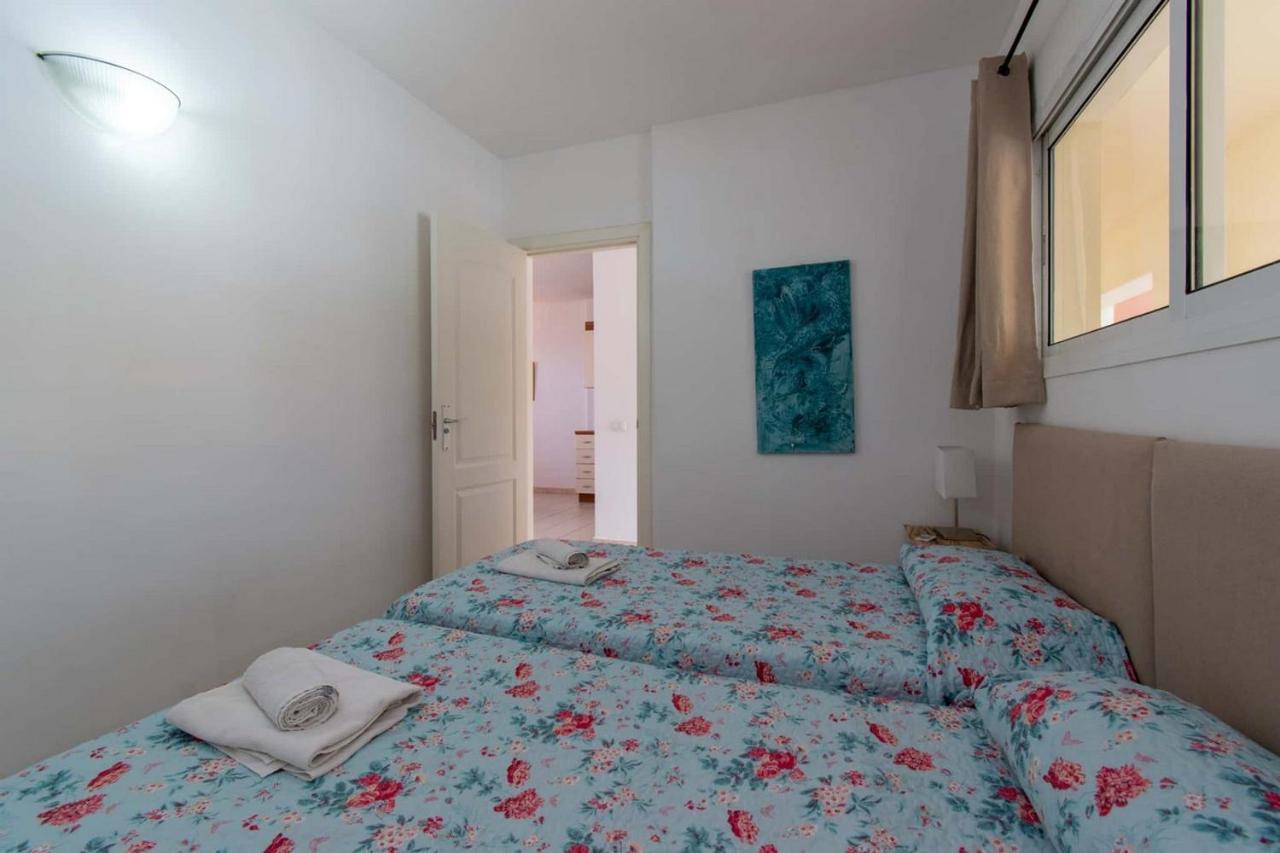 Sunset - 2 Bedroom Apartment 아데제 외부 사진