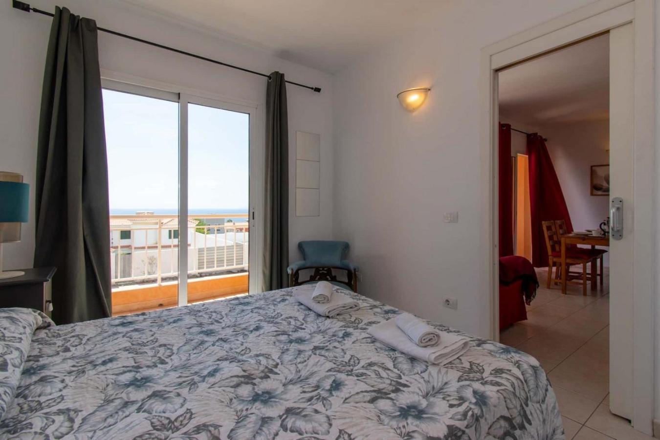 Sunset - 2 Bedroom Apartment 아데제 외부 사진