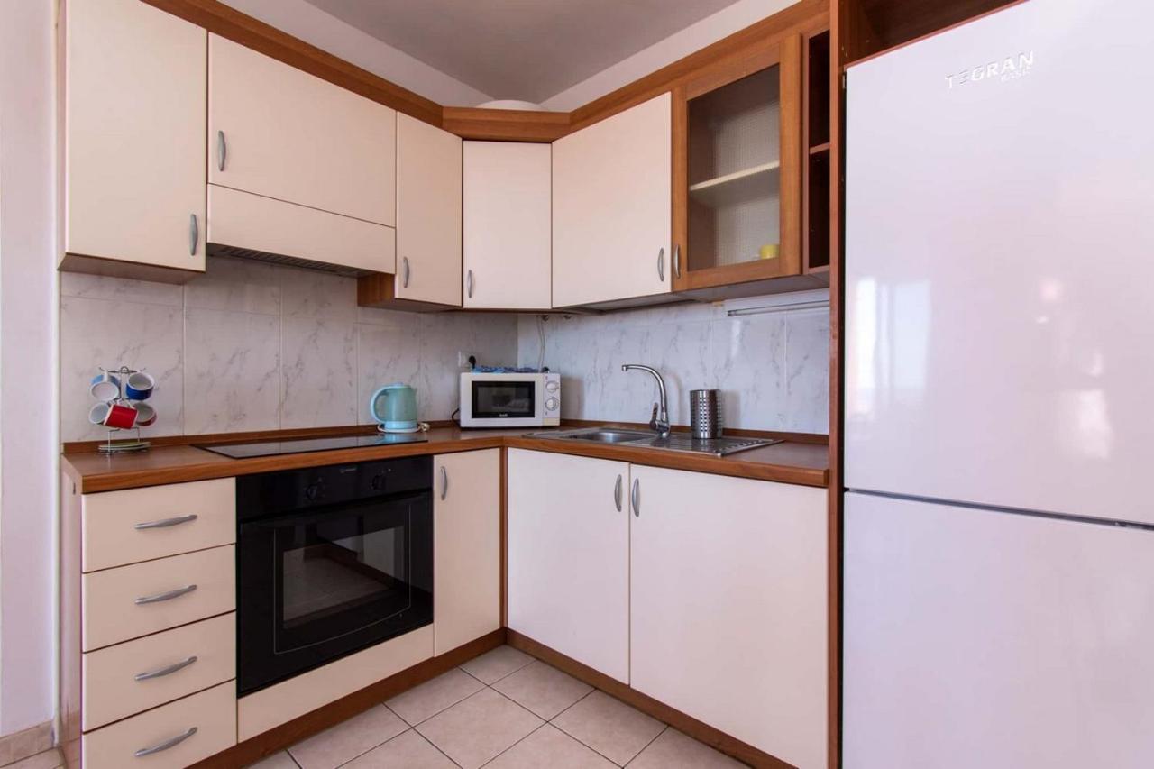 Sunset - 2 Bedroom Apartment 아데제 외부 사진